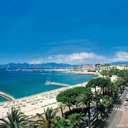By Interhome Apartamento Cannes